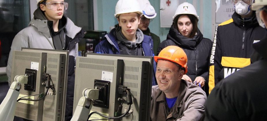 Североуральские студенты-волонтеры побывали в Каменске-Уральском