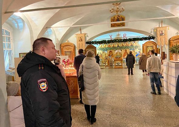Североуральские полицейские обеспечили охрану общественного порядка во время празднования Крещения