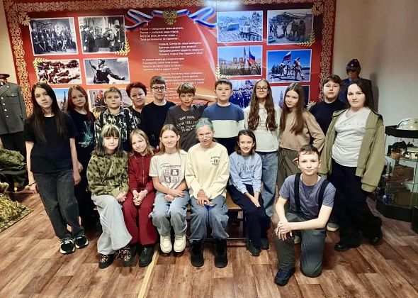 В музее отдела полиции в рамках Месячника защитника Отечества прошел урок мужества для школьников