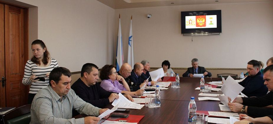 На Думе обсудят миграционную политику и работу отдела градостроительства