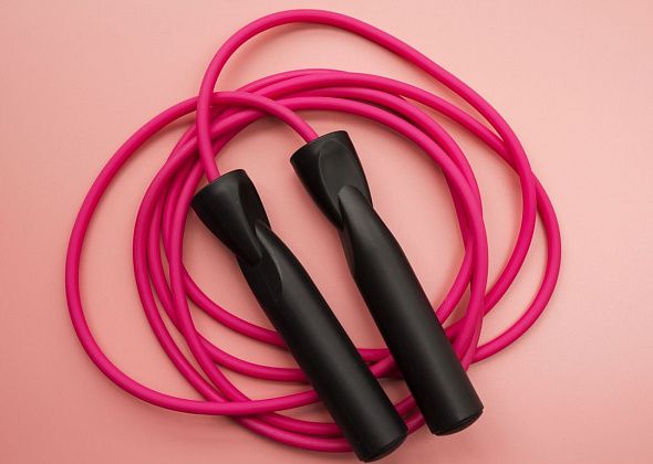 Упражнения со скакалкой с ускорением