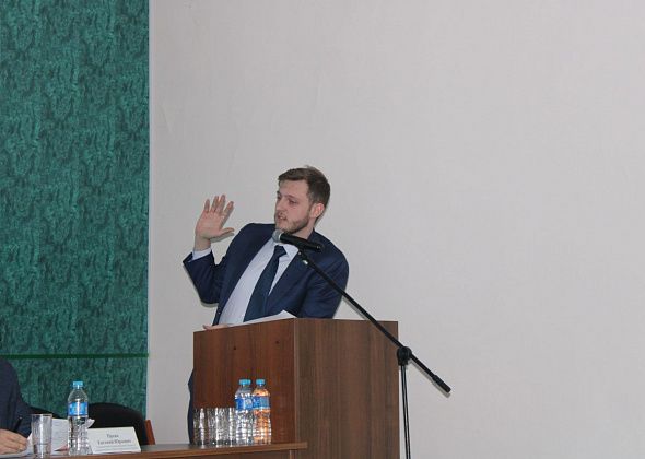 Депутату Егору Николаеву предложат сложить депутатские полномочия или посещать Думу