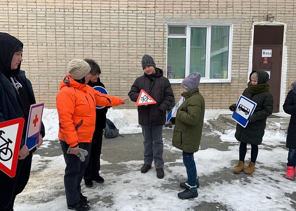 В Североуральске школьникам напомнили правила дорожной безопасности