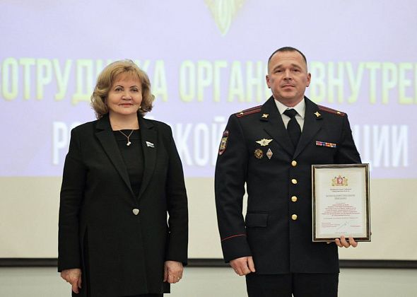 Людмила Бабушкина оценила вклад сотрудников ОВД в обеспечение безопасности уральцев