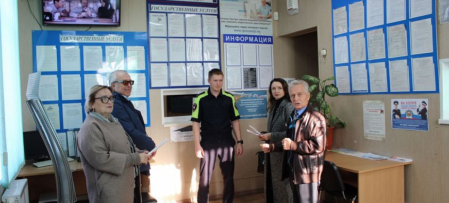 Представители Общественного совета в рамках «Гражданского мониторинга» посетили подразделения полиции