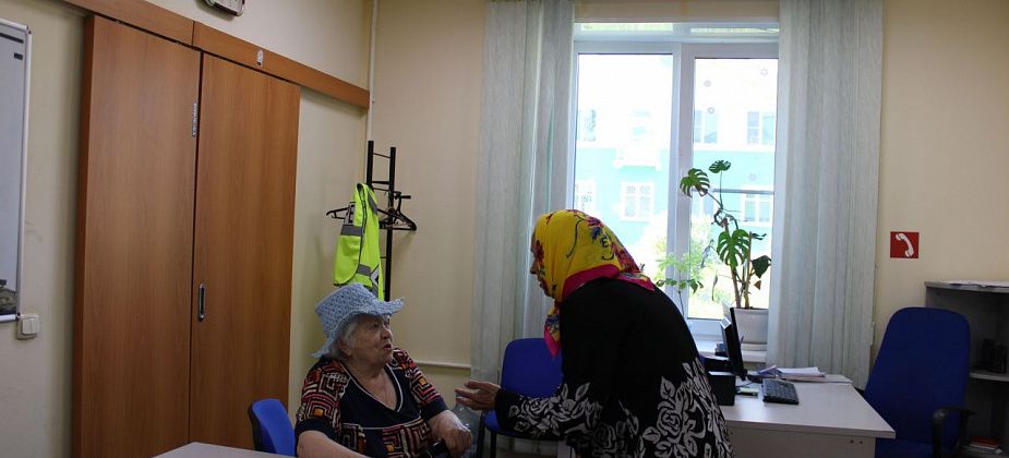 Пенсионерок беспокоит торговля наркотиками и неправильный выгул собак