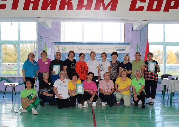 В веселых стартах победили “Веселые ребята”. Главное - все ушли с хорошим настроением