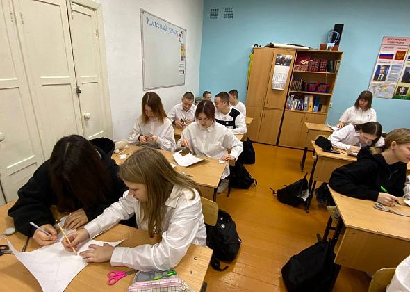 Мастер-класс для восьмиклассников черемуховской школы провели сотрудники Госавтоинспекции