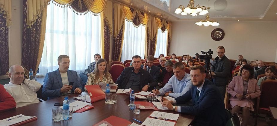 В повестке Думы – итоги выборов, ремонт дорог, бюджет и планы на 4 квартал