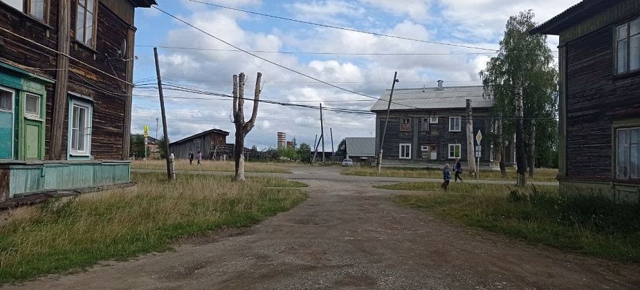 Жители Третьего Северного о наболевшем: «Развалины, грязь и помойки»