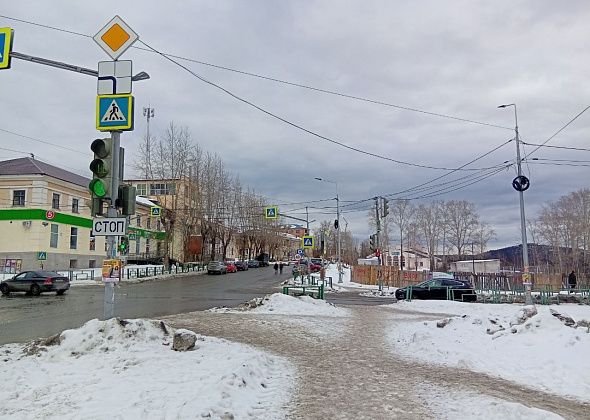 Касса на Белинского не работает, у “Энергосбыта” наледь, в “Строителе” - ни одного стульчика