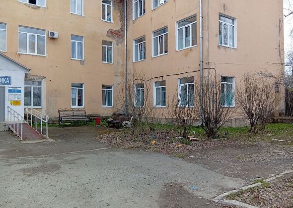 В ЦГБ Североуральска работают фактически 54 врача