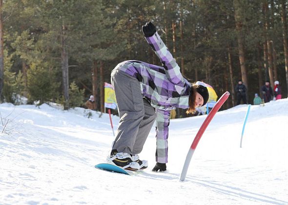 В выходные состоятся лыжные гонки и соревнования по сноубордингу. Успевайте посмотреть, пока нет дистанта