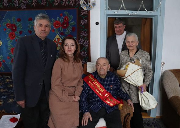 Почетным гражданином Североуральска стал ветеран войны Леонид Хариенко 