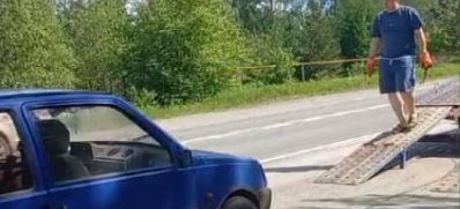 Документы на машины кальинцам вернули. “Ока” и “Нива” на штрафстоянке