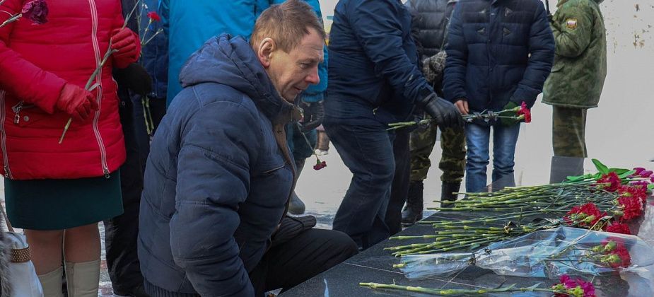 В Североуральске прошел памятный митинг, посвященный годовщине вывода советских войск из Афганистана