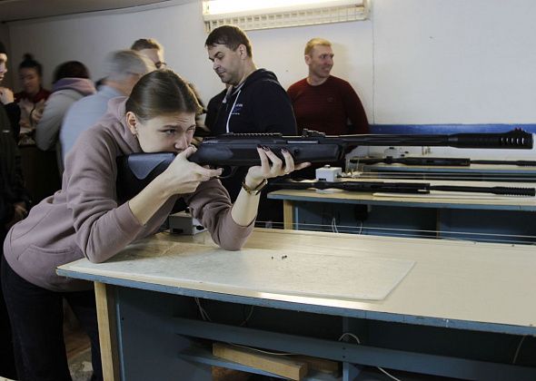 Зимнюю спартакиаду СУБРа открыл турнир по стрельбе из пневматической винтовки