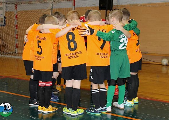 Три команды «Уральца» успешно провели игры третьего тура чемпионата по футзалу