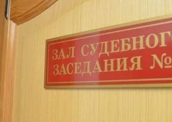 В Североуральске мужчину обвиняют в попытке убийства брата