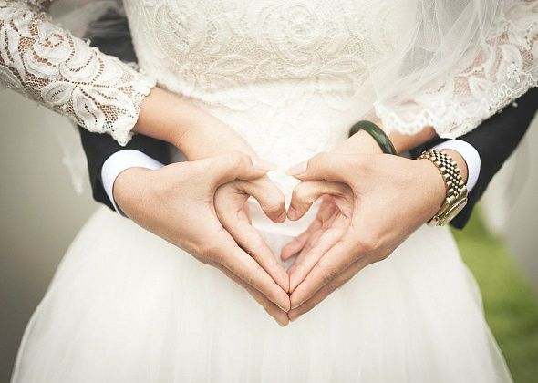 В прошлом году в Североуральске заключено 208 браков. Зарегистрировано 180 разводов