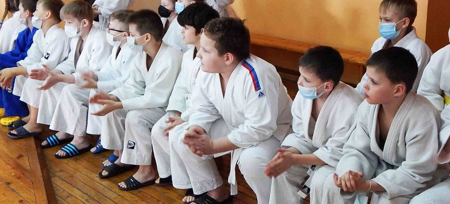 В Североуральске состязались юные дзюдоисты