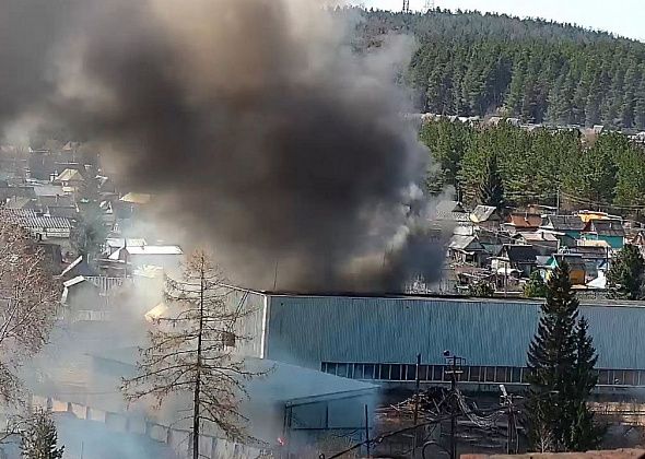Руководство завода ЖБК опровергло информацию о возгорании на территории предприятия. Горело рядом