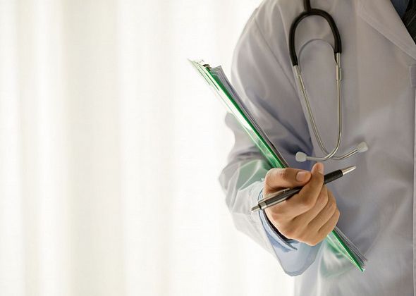 Почетной грамотой и благодарственным письмом Думы наградят четырех медицинских работников ЦГБ