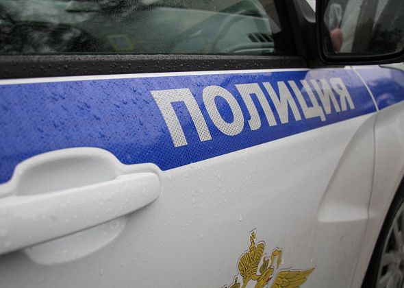 Бывшие сотрудники полиции осуждены за вымогательство взятки. Ее они получили щебнем