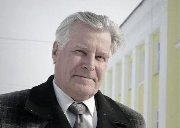 Скончался бывший мэр Карпинска и депутат Николай Индиков