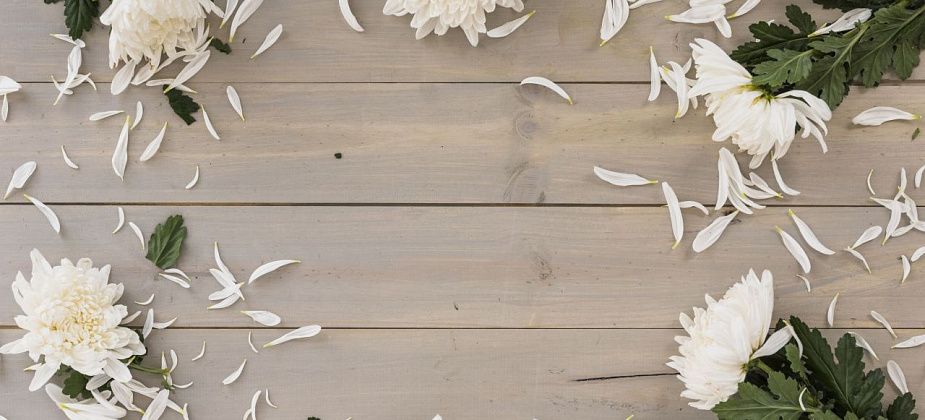 Североуральский ЗАГС украсят композициями из декоративных цветов