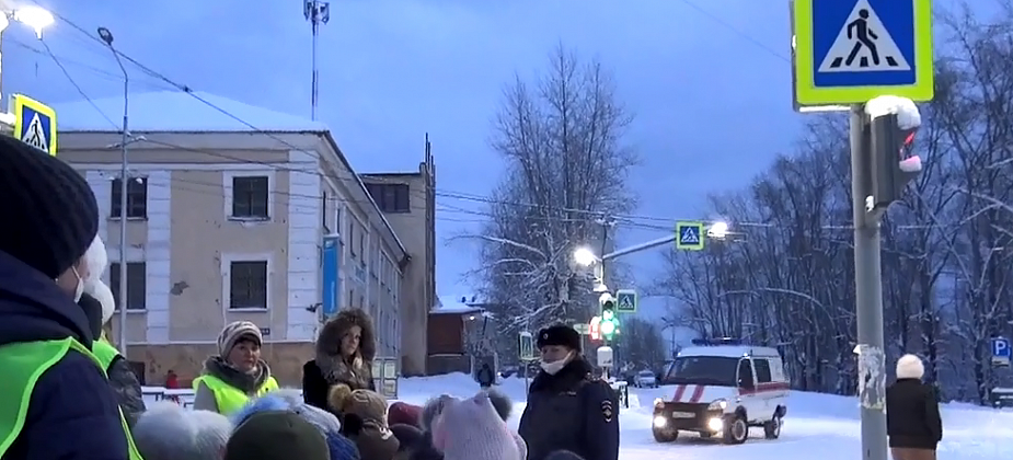 Североуральские полицейские провели экскурсию для дошколят