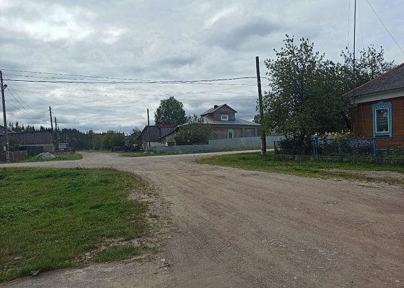 Администрация готова заплатить 700 тысяч рублей за содержание поселковых дорог