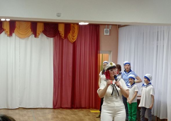 Людмила Сереброва провела в коррекционной школе программу “По морям, по волнам”