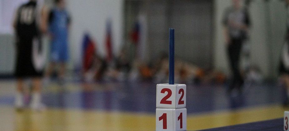 В Североуральске прошел турнир по стритболу