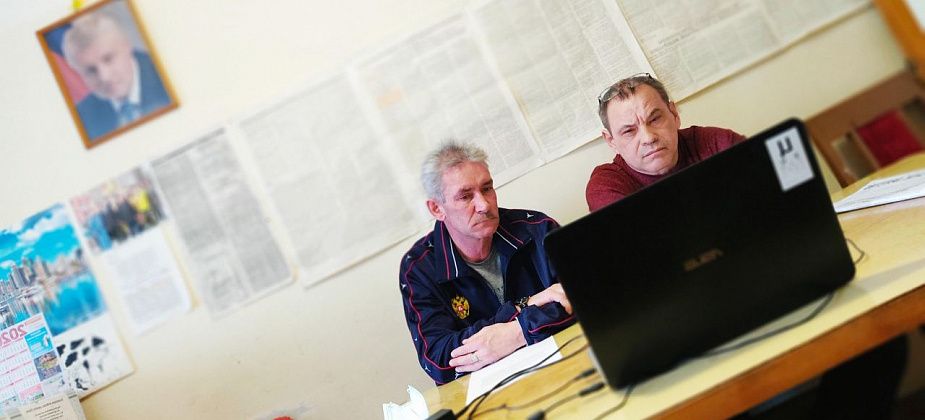 Бывшие шахтеры из Североуральска обсудили с Сергеем Мироновым законопроект о повышении пенсионного обеспечения