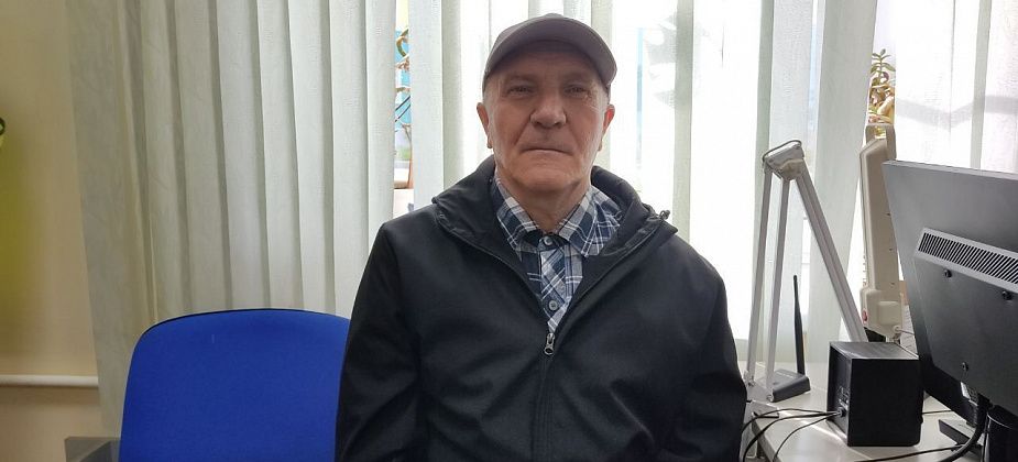 Пенсионер Виктор Мартынов просит администрацию привести в соответствие документы на муниципальное жилье