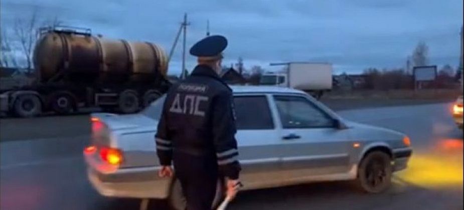 ГИБДД проводит работу по профилактике безопасности юных пассажиров