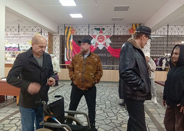 Татьяна Мерзлякова встретилась с жильцами четырех североуральских общежитий