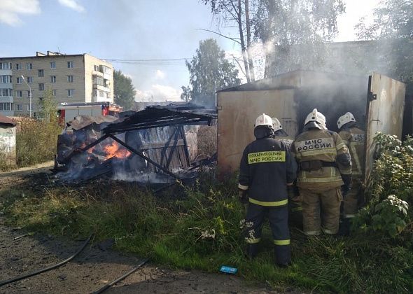 29 августа в Черемухово горел гараж. Потушили за пять минут