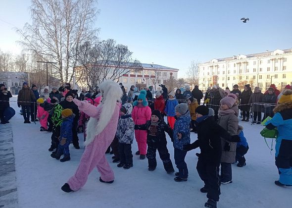 В Североуральске и поселках отметили день рождения Деда Мороза