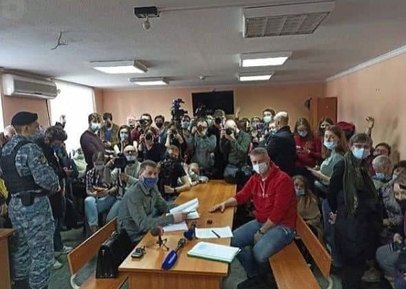 Евгения Ройзмана оштрафовали на 40 тысяч рублей за участие в акциях в поддержку Навального