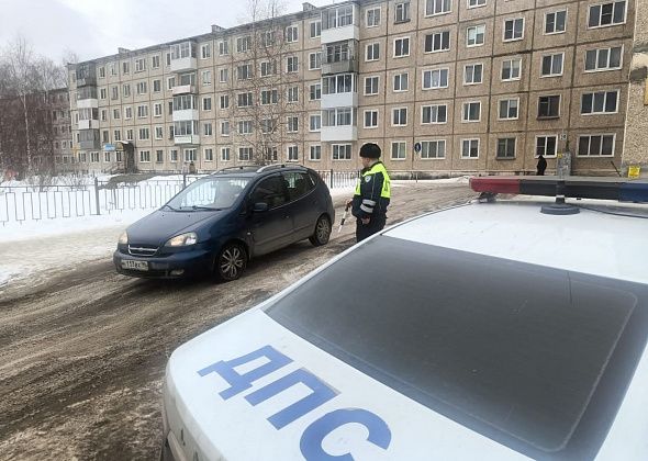 Сотрудники ГАИ провели рейд по соблюдению правил перевозки детей. Одна автоледи оштрафована