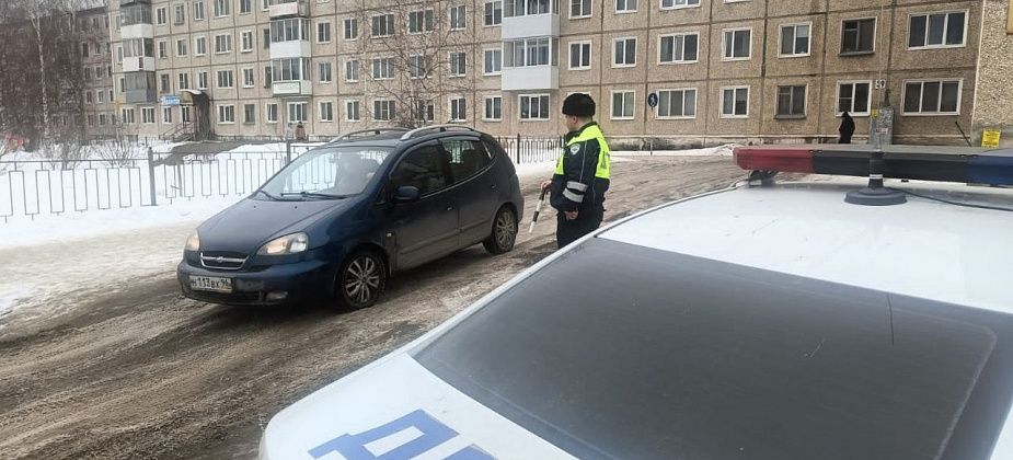 Сотрудники ГАИ провели рейд по соблюдению правил перевозки детей. Одна автоледи оштрафована