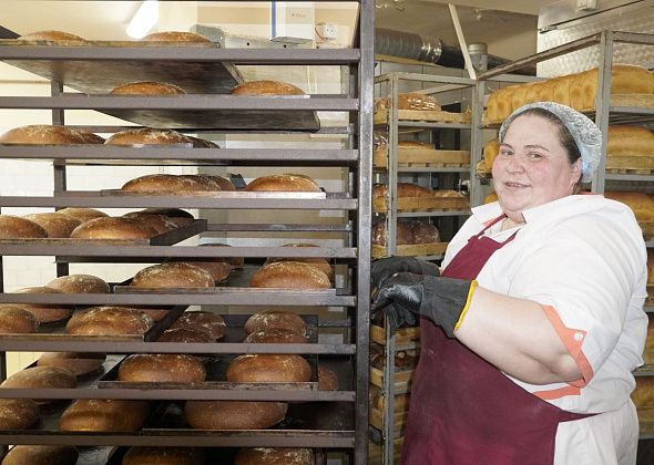 Пекари комбината питания «СУБР» изготовили за год 228 тонн хлебобулочных изделий