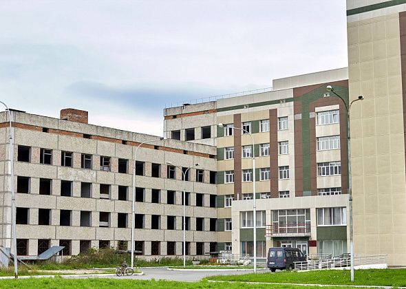 Письмо в защиту главного врача подписали 360 сотрудников Североуральской больницы