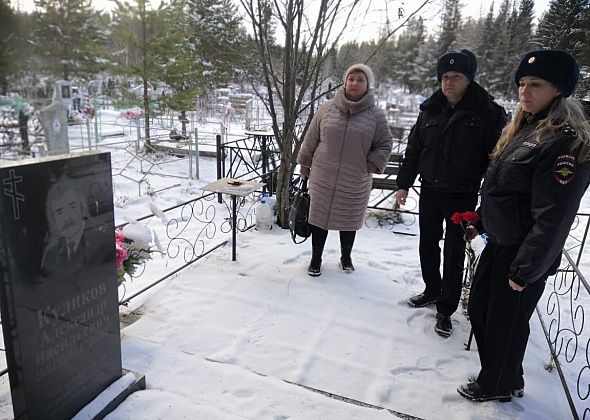 В Североуральске почтили память правоохранителей, погибших при выполнении служебных обязанностей