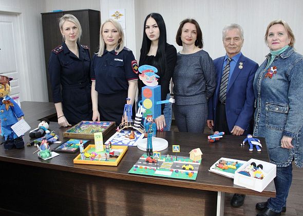 Сотрудники полиции и Общественный совет подвели итоги конкурса «Полицейский Дядя Степа– 2025»