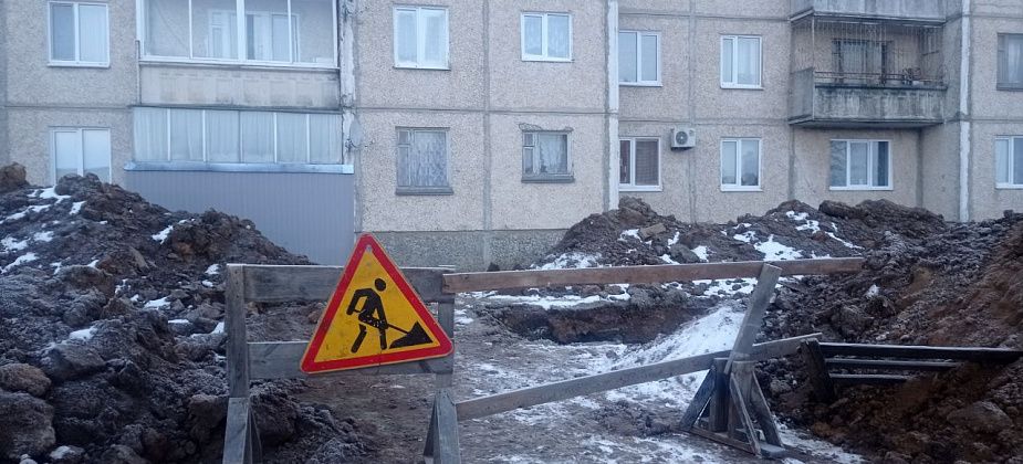 На Третьем Северном вырыли огромную траншею. Закопать обратно - нет технической возможности