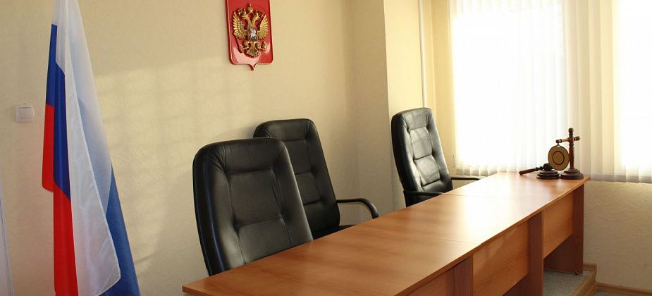 40-летний североуралец из мести поджег машину сожительницы. Приговорен к двум годам условно и возмещению ущерба