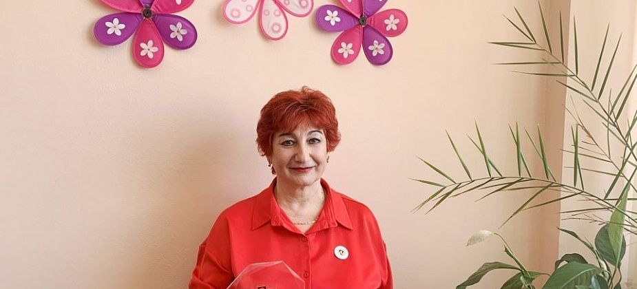 Седа Бидюкина первая в РУСАЛе награждена знаком «За ценный вклад в развитие корпоративной этики»